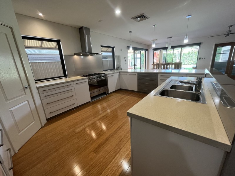 7 Charolais Mews, Eaton WA 6232