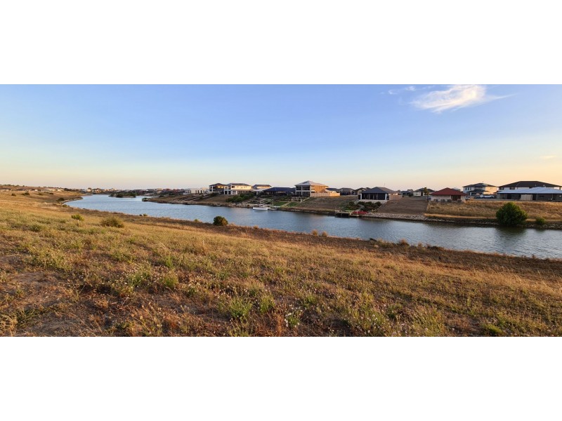 91 Victoria Parade, Hindmarsh Island SA 5214