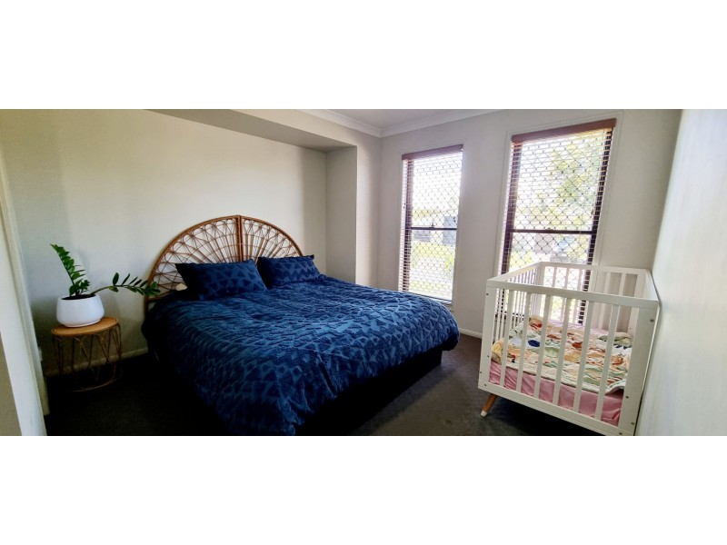 12 Aviland Drive, Seaforth QLD 4741