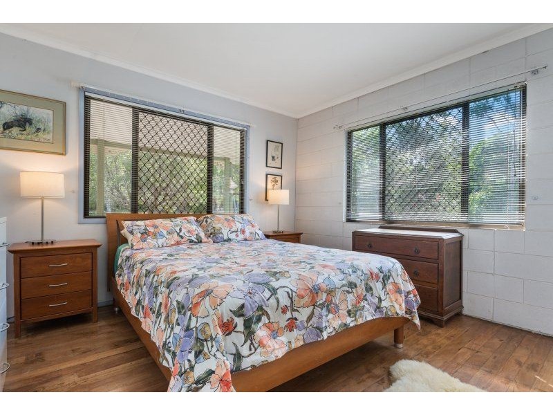 13 Van Doren Road, Southside QLD 4570