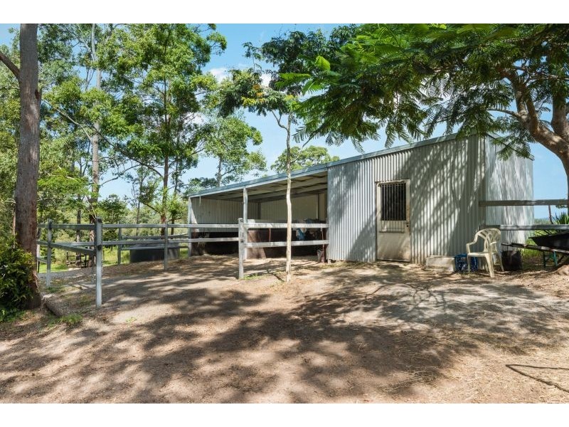 13 Van Doren Road, Southside QLD 4570
