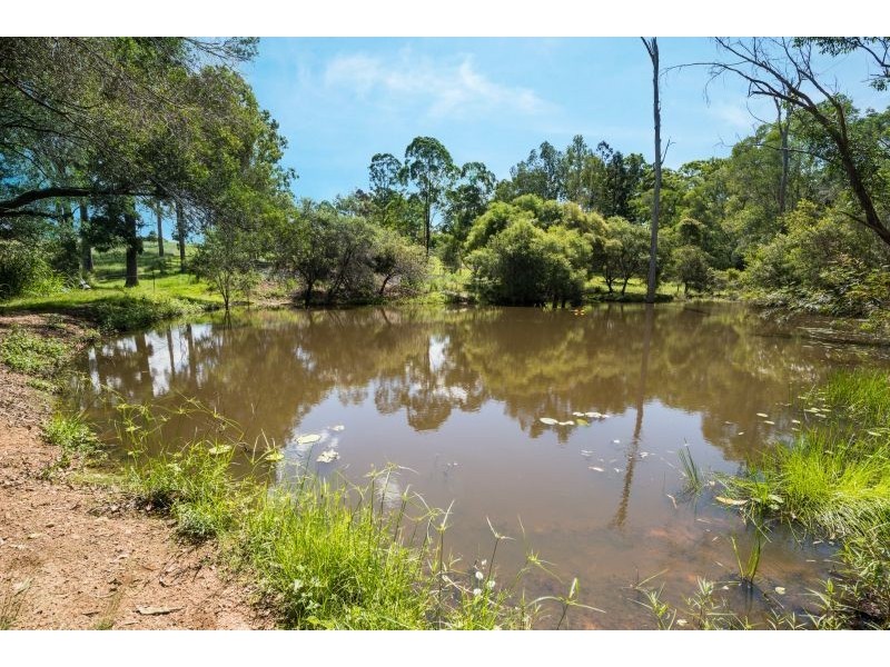 13 Van Doren Road, Southside QLD 4570