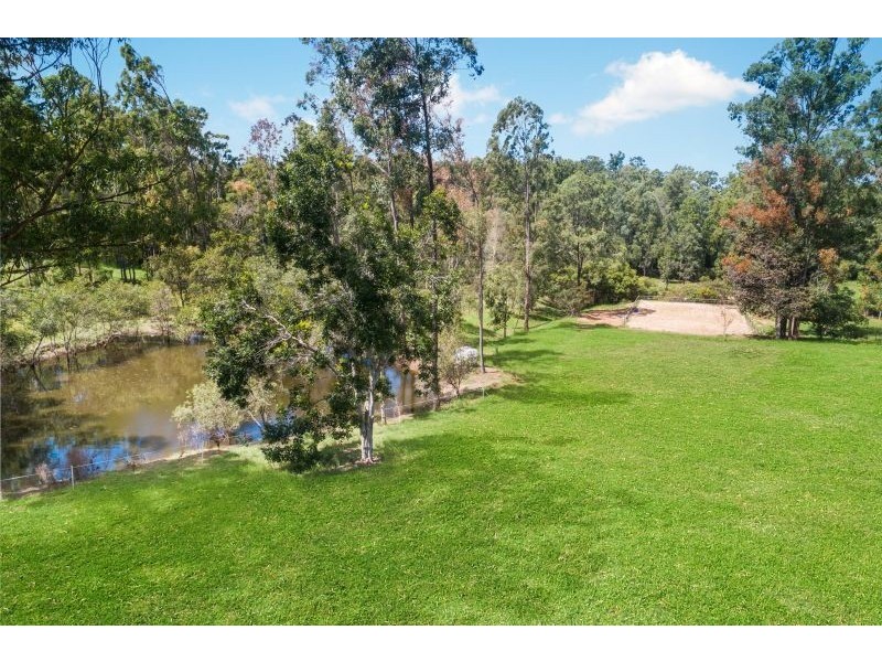 13 Van Doren Road, Southside QLD 4570