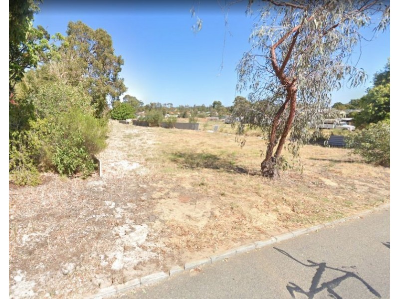 23 Balfour Rd, Swan View WA 6056