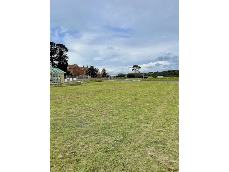 31 Carmella Drive, Goulburn NSW 2580