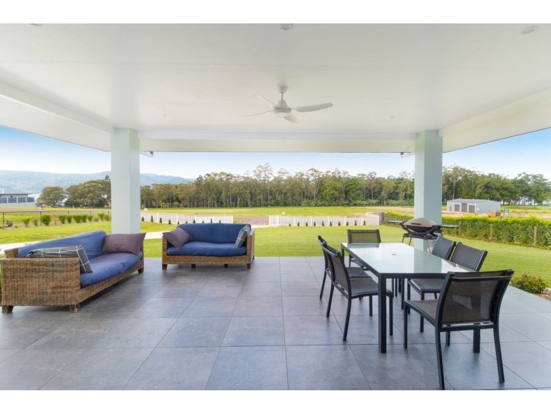 6 Quaid Court, Tinaroo QLD 4872