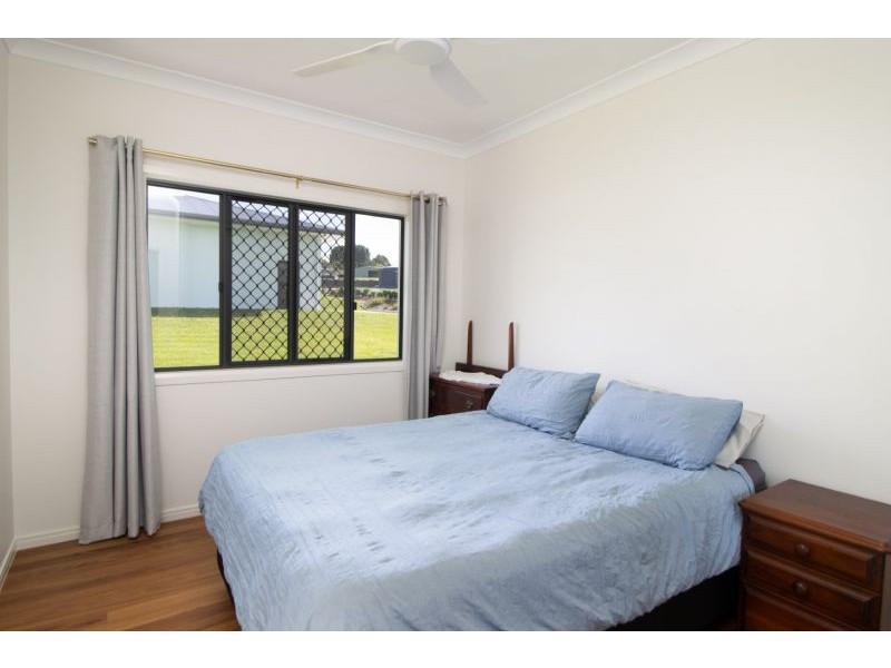 6 Quaid Court, Tinaroo QLD 4872