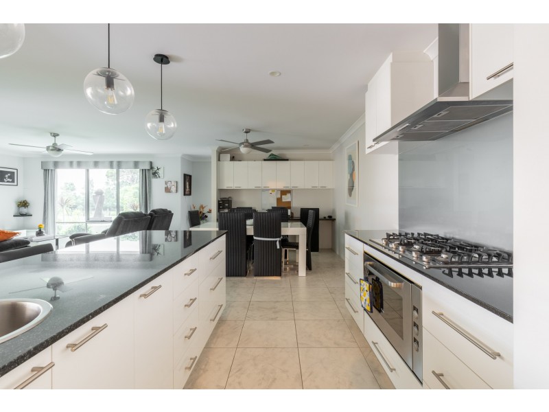 73 St James Drive, Baldivis WA 6171