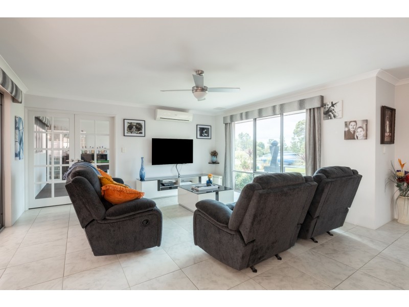 73 St James Drive, Baldivis WA 6171