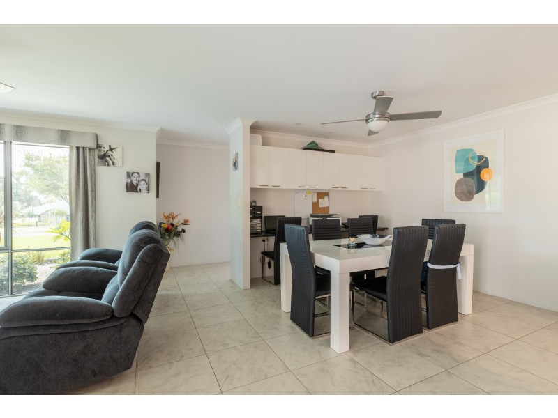 73 St James Drive, Baldivis WA 6171