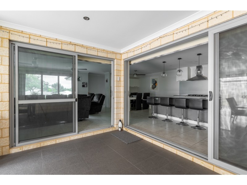 73 St James Drive, Baldivis WA 6171