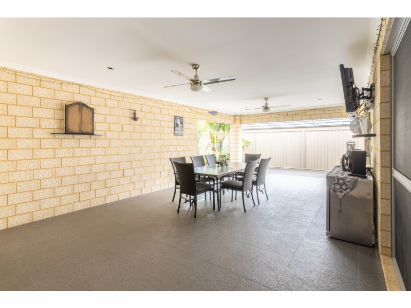 73 St James Drive, Baldivis WA 6171