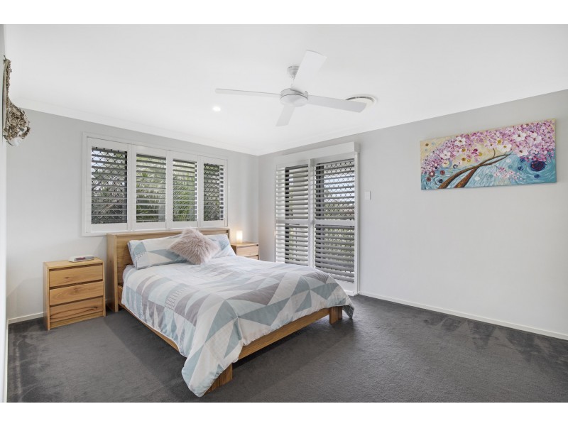10 Enoch St, Clontarf QLD 4019