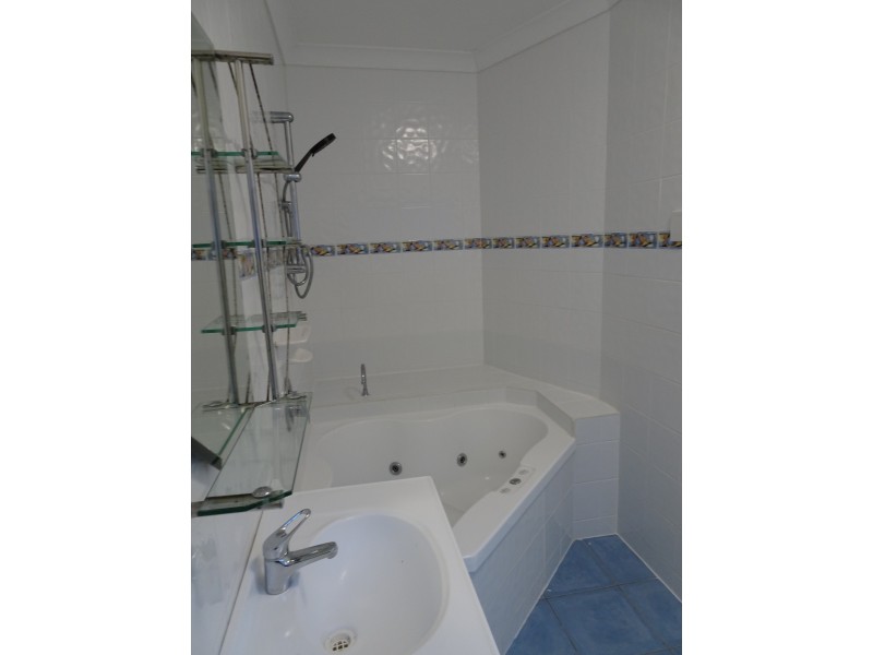 3 Twin Street, Sun Valley QLD 4680