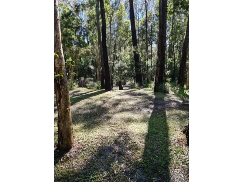 4 Peppermint Place, Old Bar NSW 2430