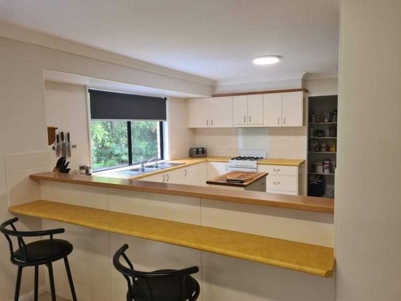 4 Peppermint Place, Old Bar NSW 2430
