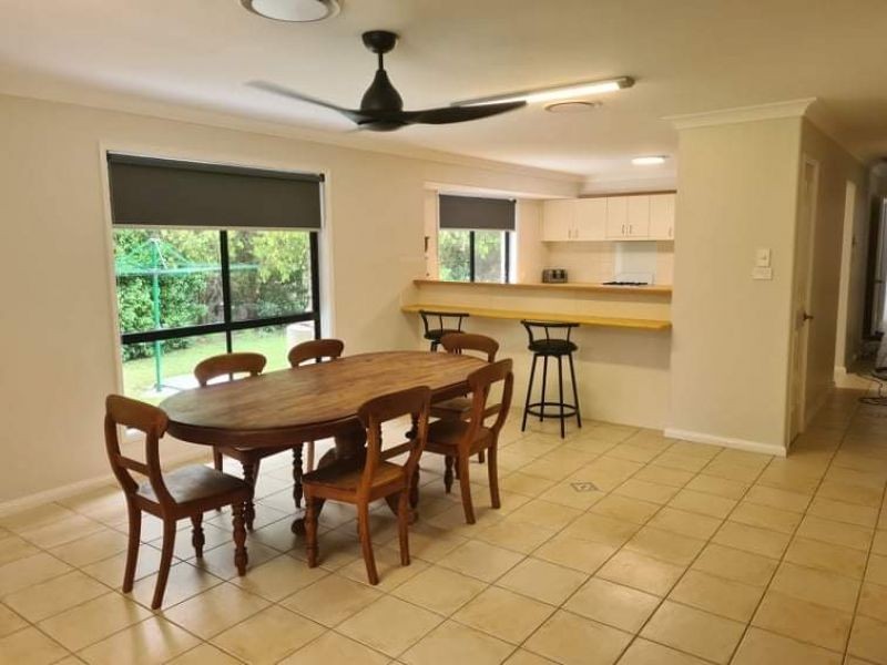 4 Peppermint Place, Old Bar NSW 2430