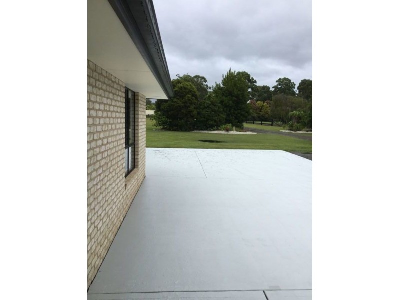4 Peppermint Place, Old Bar NSW 2430