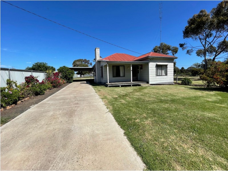 3 Windsor Avenue, Edenhope VIC 3318