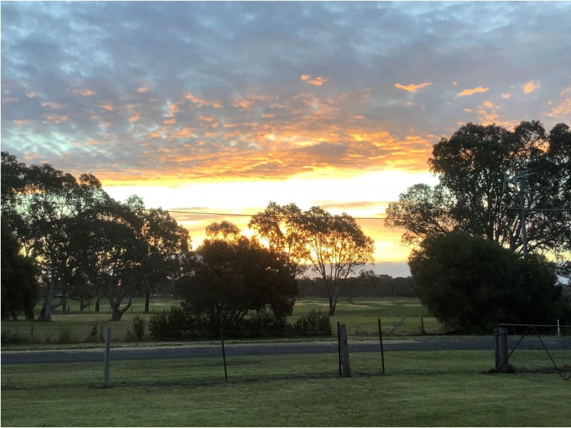 3 Windsor Avenue, Edenhope VIC 3318