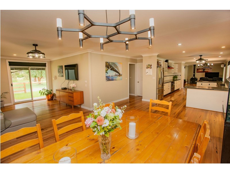 1310 Sandy Creek Road, Mccullys Gap NSW 2333