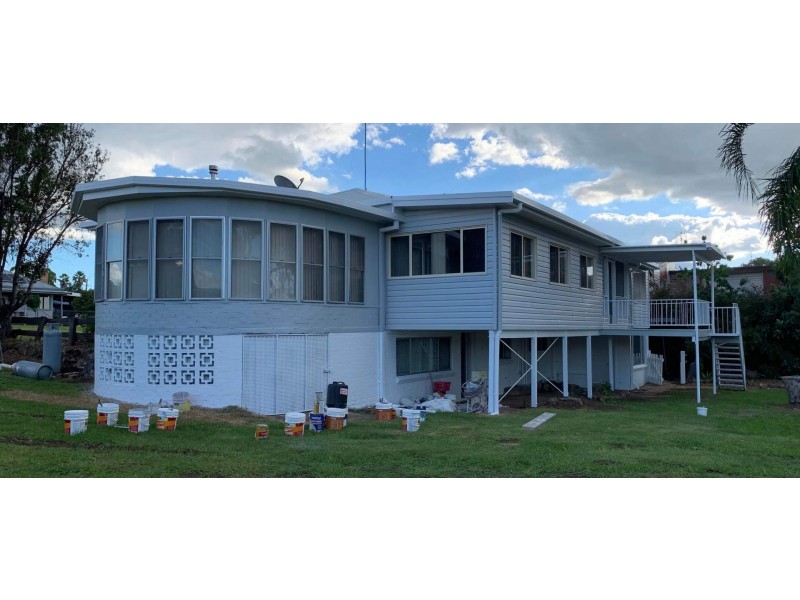 6 Prince St, Inverell NSW 2360