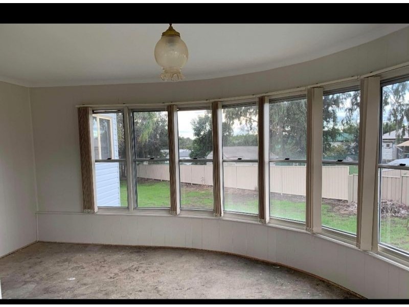 6 Prince St, Inverell NSW 2360