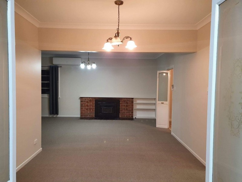 6 Prince St, Inverell NSW 2360