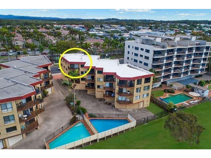 9/7 Landsborough Parade, Golden Beach QLD 4551