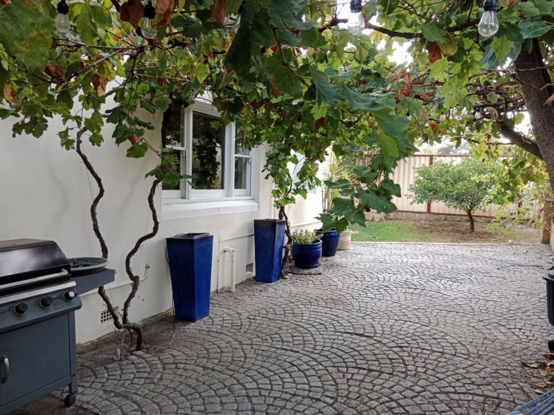 73 Gallipoli Street, Lathlain WA 6100