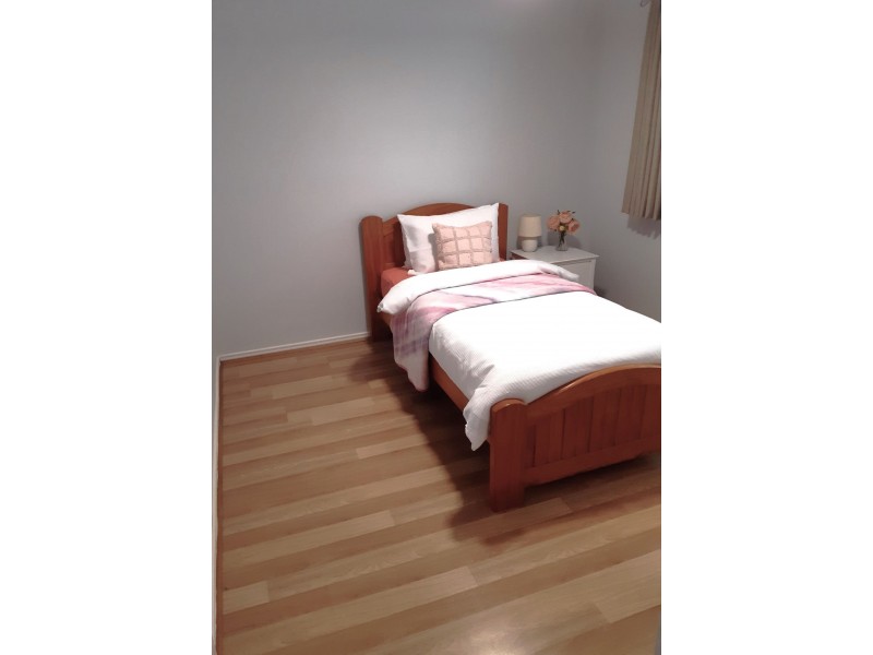 8 Alicia Circuit, Little Mountain QLD 4551