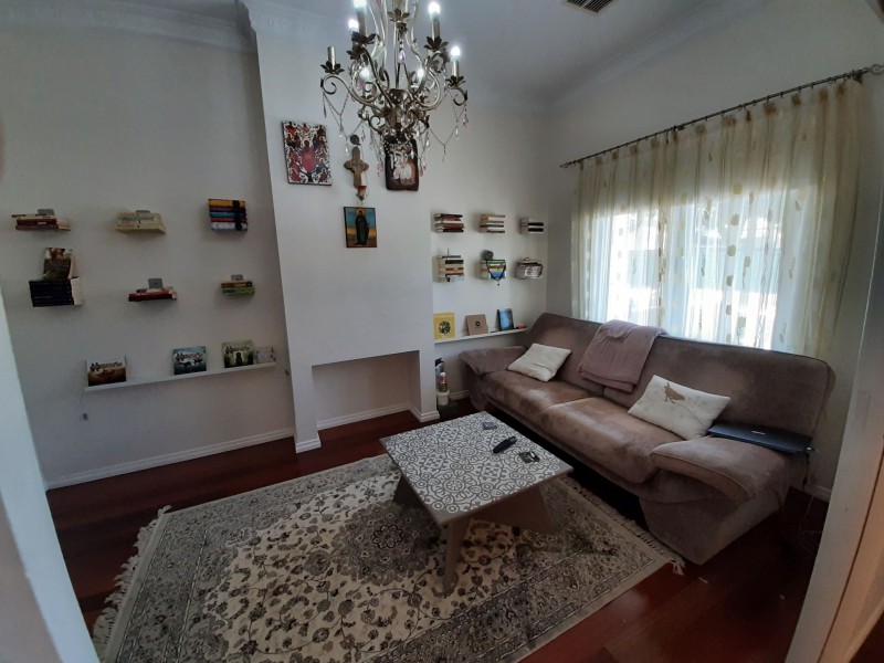 27 Leslie Pl, Port Adelaide SA 5015