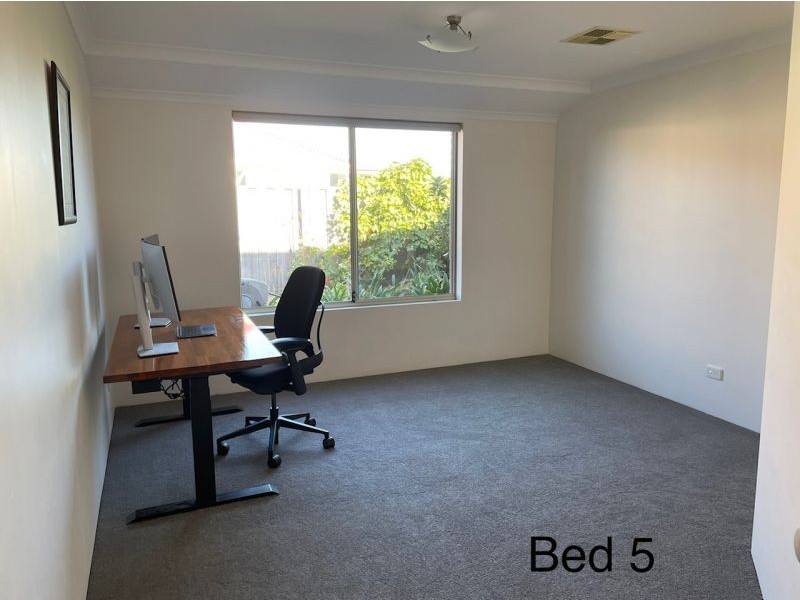 74 Barton Drive, Australind WA 6233