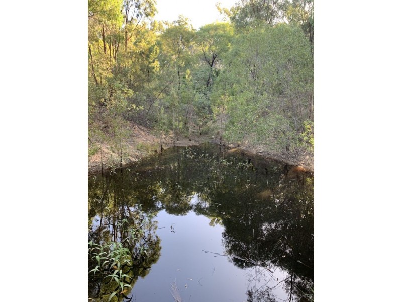 8 Lilly Hills Close, Boyne Island QLD 4680