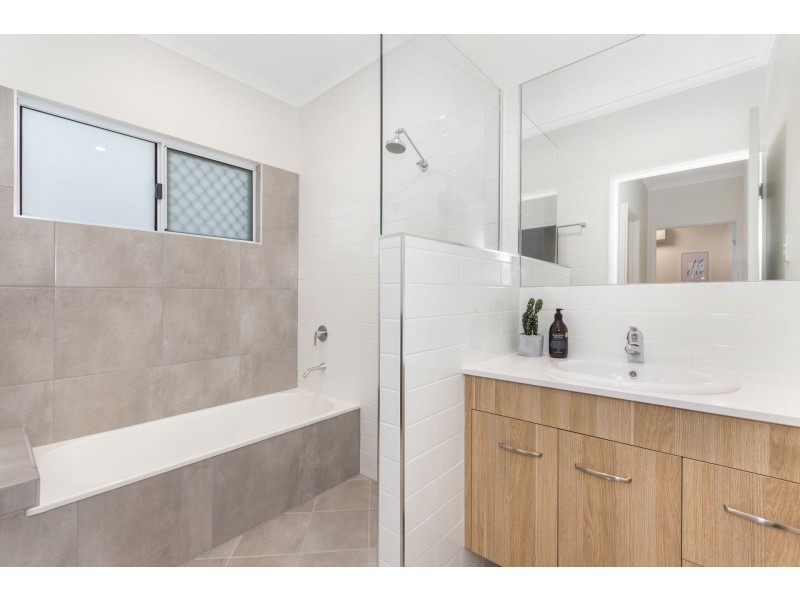 75 Barramundi Circuit, Burdell QLD 4818