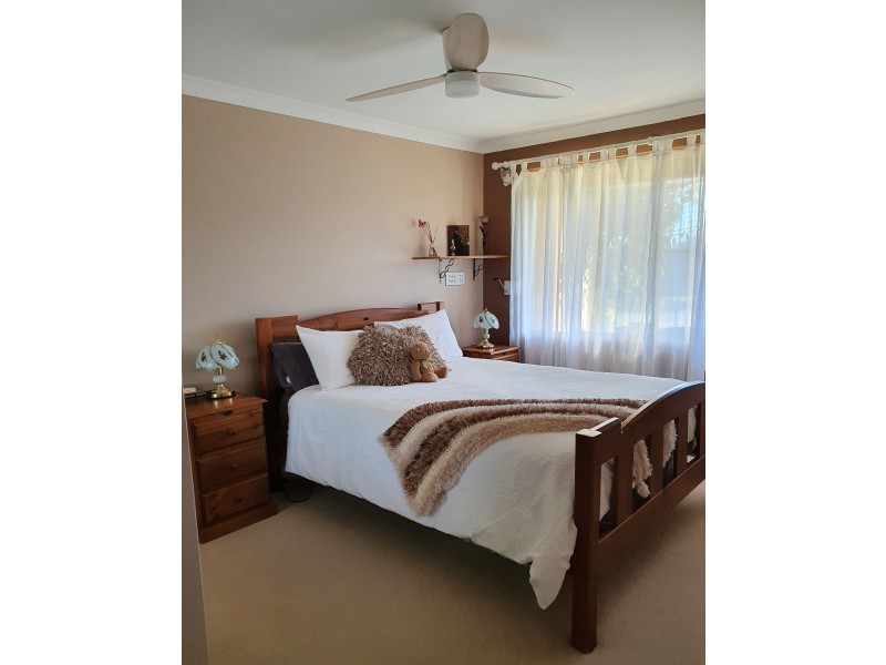 19 Seawind Drive, Silver Sands WA 6210