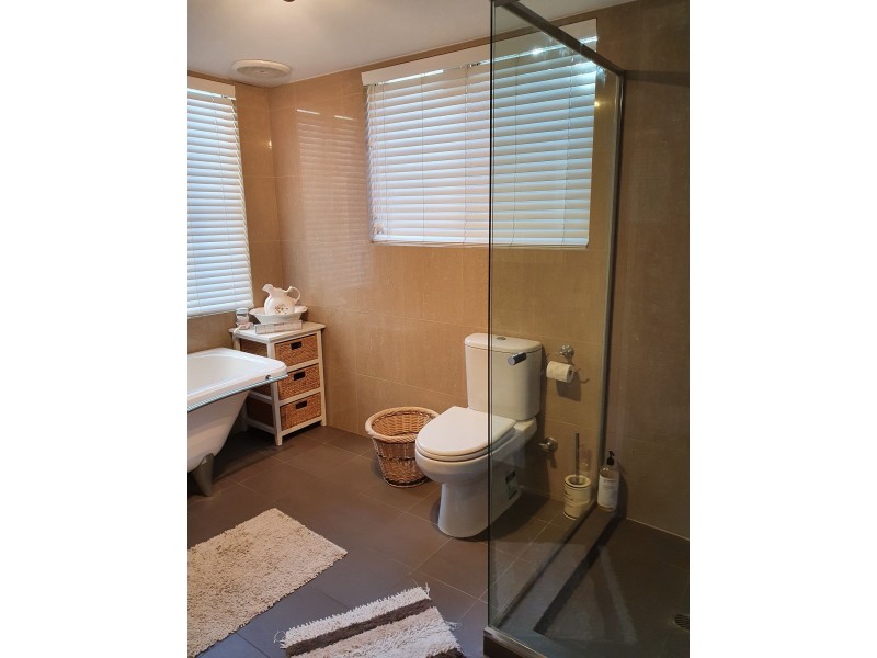 19 Seawind Drive, Silver Sands WA 6210