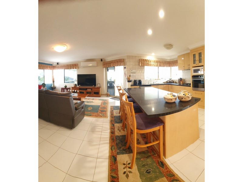 19 Seawind Drive, Silver Sands WA 6210