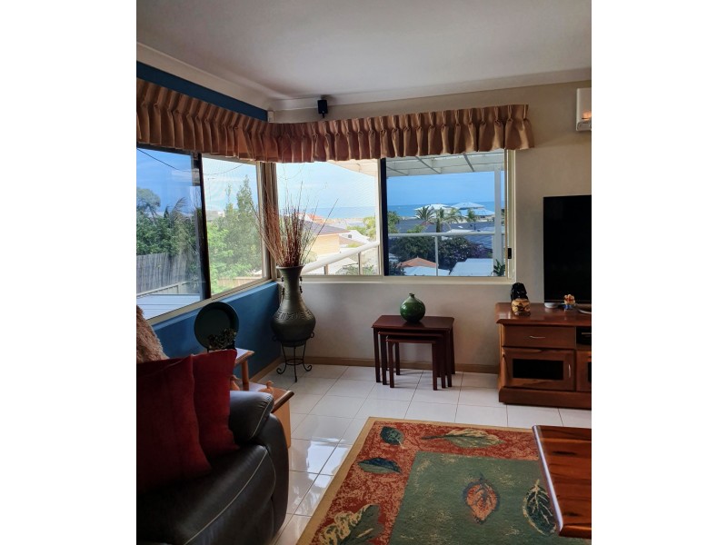 19 Seawind Drive, Silver Sands WA 6210