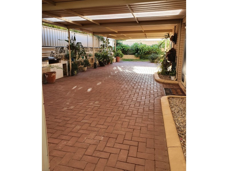 19 Seawind Drive, Silver Sands WA 6210