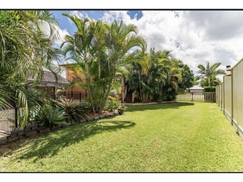 3 Yering Street, Emerald QLD 4720