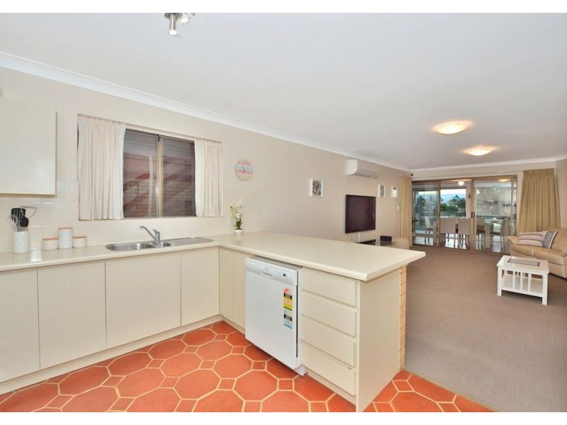 1/76 Ormsby Tce, Mandurah WA 6210