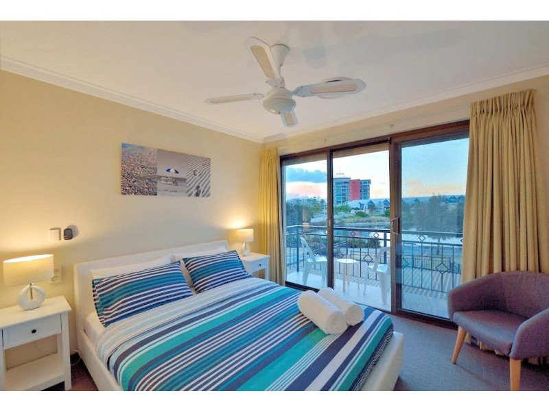 1/76 Ormsby Tce, Mandurah WA 6210