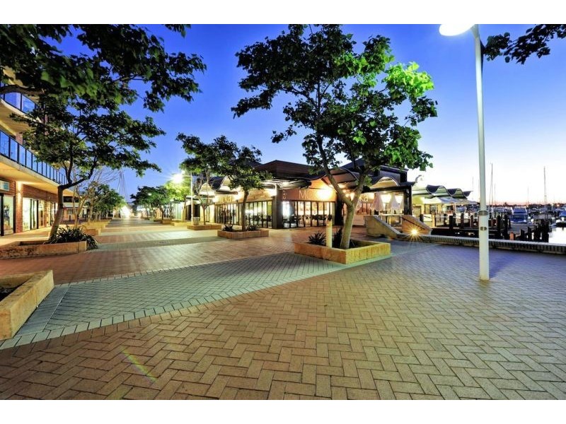 1/76 Ormsby Tce, Mandurah WA 6210