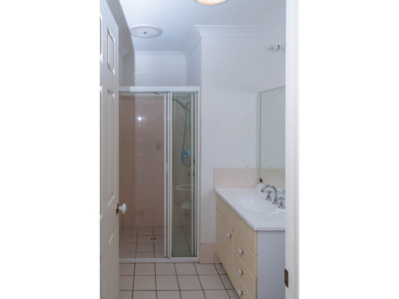 9 Gungarlin Drive, Horningsea Park NSW 2171