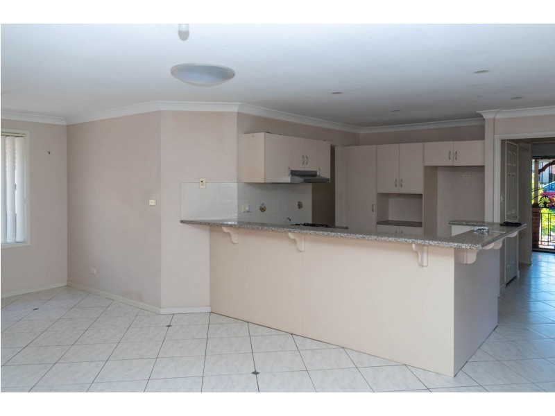 9 Gungarlin Drive, Horningsea Park NSW 2171