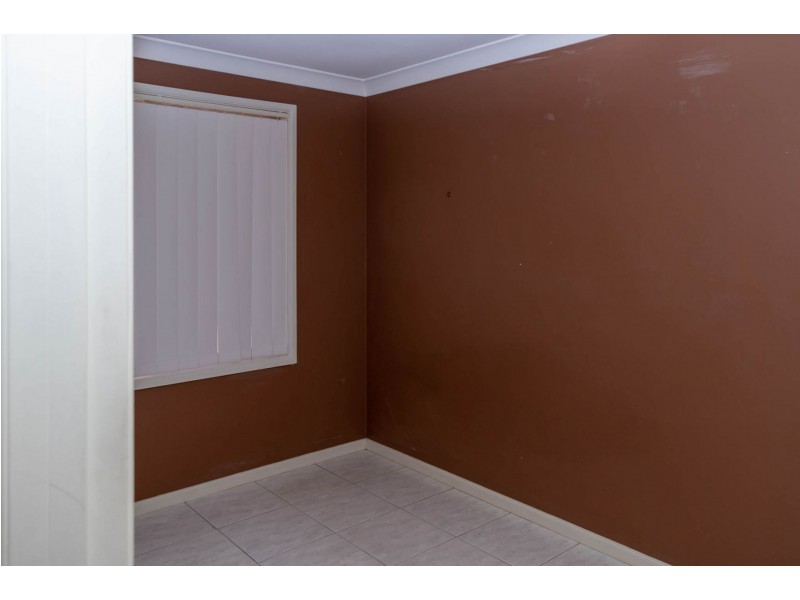 9 Gungarlin Drive, Horningsea Park NSW 2171