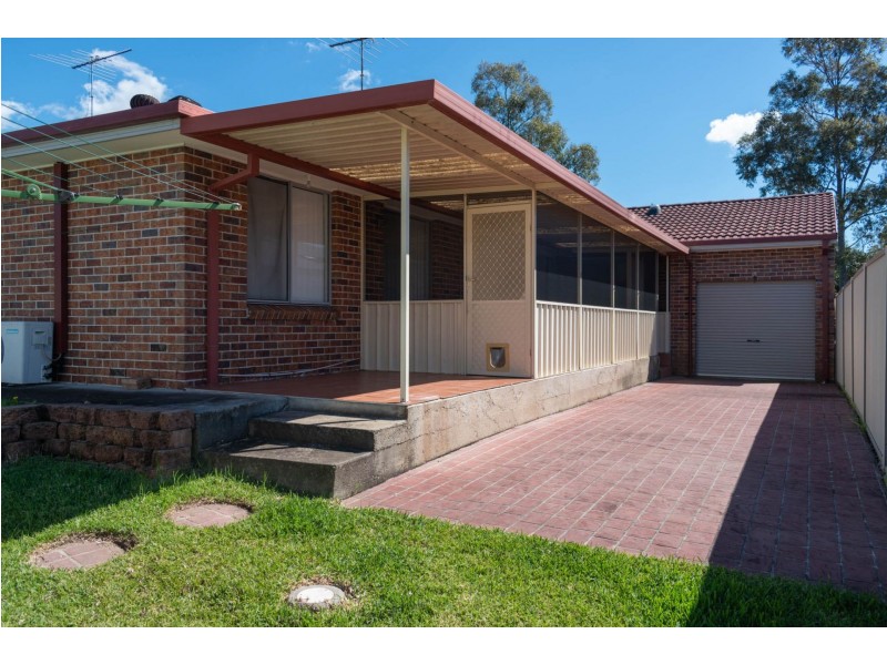 9 Gungarlin Drive, Horningsea Park NSW 2171