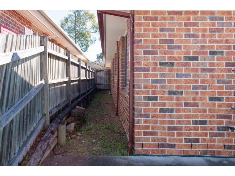 9 Gungarlin Drive, Horningsea Park NSW 2171