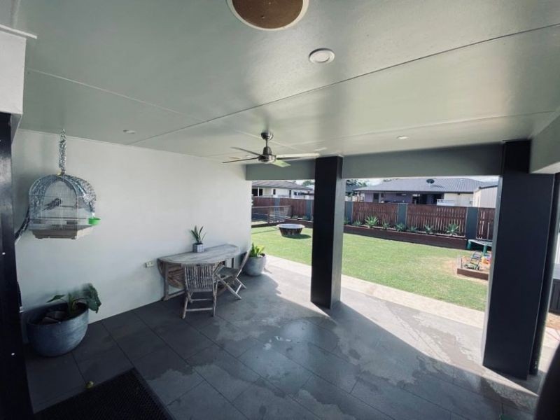 22 Lucy Court, Mirani QLD 4754